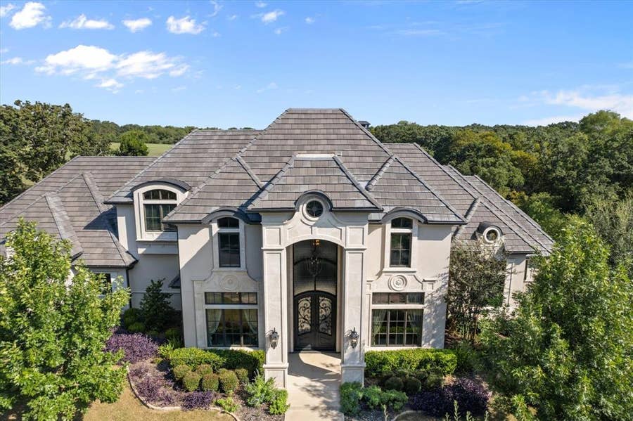 Property photo for 7947 Chartwell Lane, Fort Worth, TX