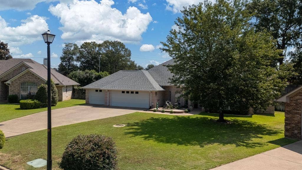 4130 Sagemont Lane, Tyler, TX 75707 4130 Sagemont Lane, Tyler, TX 75707