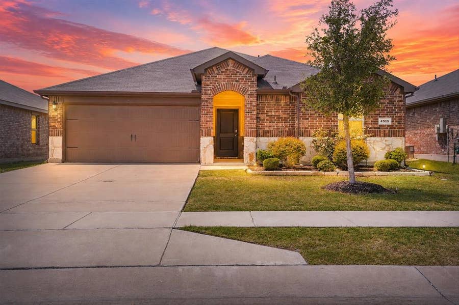 Property photo for 4515 Stardust Way, Forney, TX
