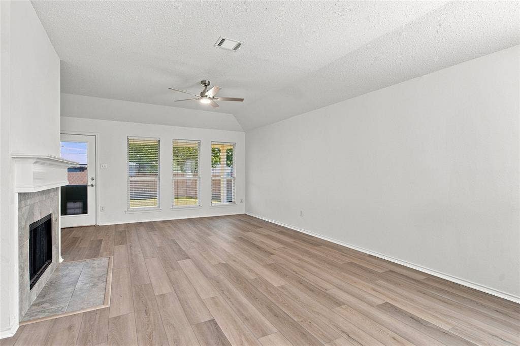 9900 Carter Drive, McKinney, TX 75072 9900 Carter Drive, McKinney, TX 75072