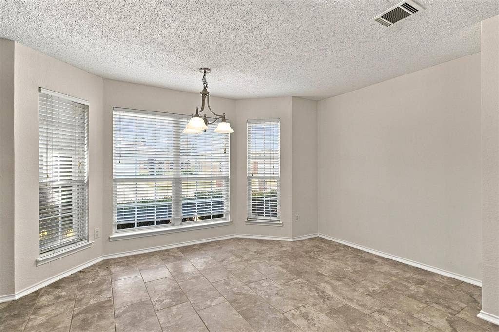 9900 Carter Drive, McKinney, TX 75072 9900 Carter Drive, McKinney, TX 75072