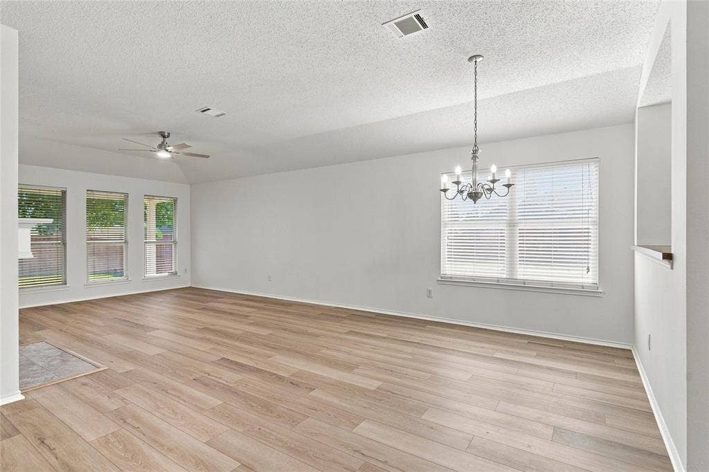 9900 Carter Drive, McKinney, TX 75072 9900 Carter Drive, McKinney, TX 75072
