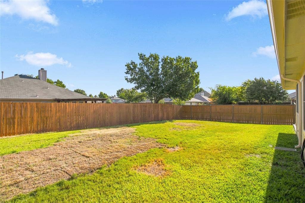 9900 Carter Drive, McKinney, TX 75072 9900 Carter Drive, McKinney, TX 75072