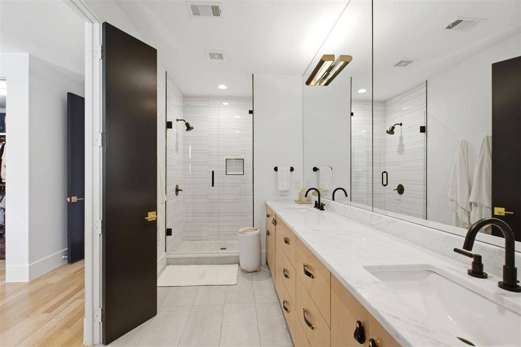 3541 Kalterra, Dallas, TX 75219