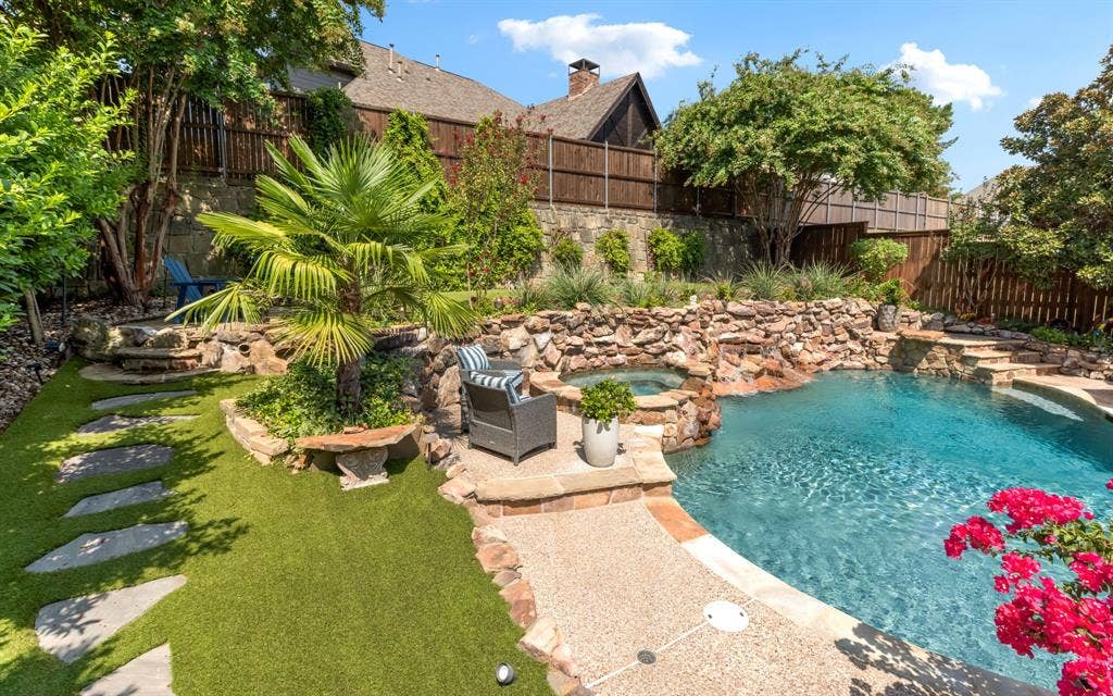 1708 Chessington Lane, McKinney, TX 75072 Well thought out seating areas surround the pool.