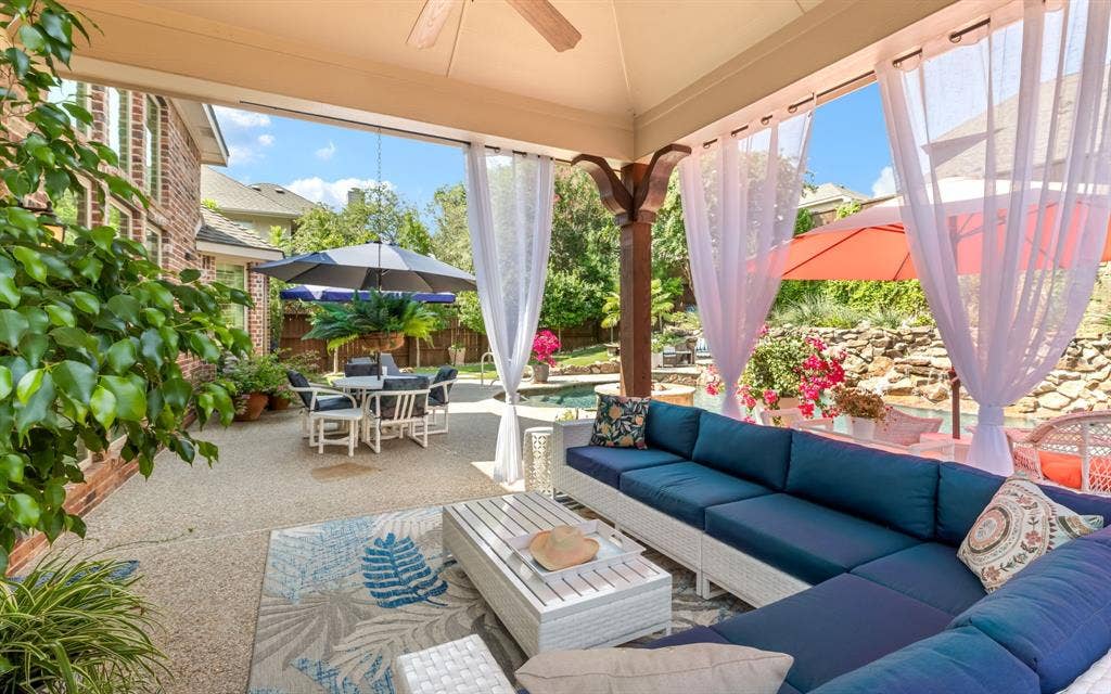 1708 Chessington Lane, McKinney, TX 75072 Large covered patio for placid gatherings.