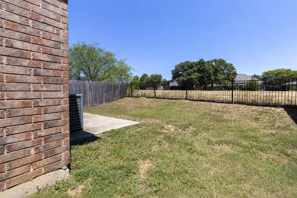 1312 Piedmont Drive, Mansfield, TX 76063 No neighbors behind property