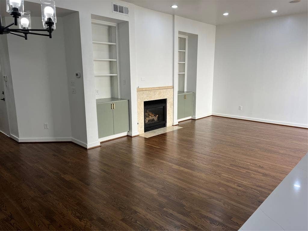 4304 Gilbert Avenue, Dallas, TX 75219 4304 Gilbert Avenue, Dallas, TX 75219