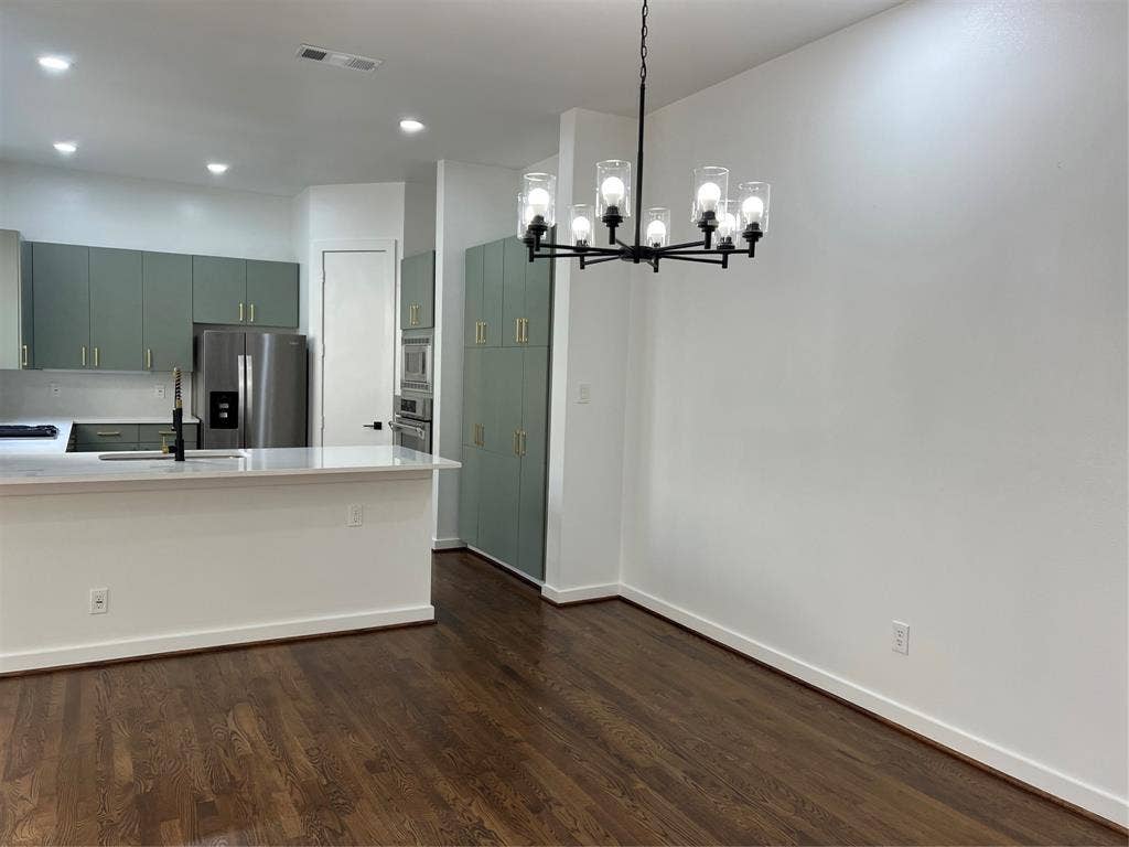 4304 Gilbert Avenue, Dallas, TX 75219 Perfect for entertaining