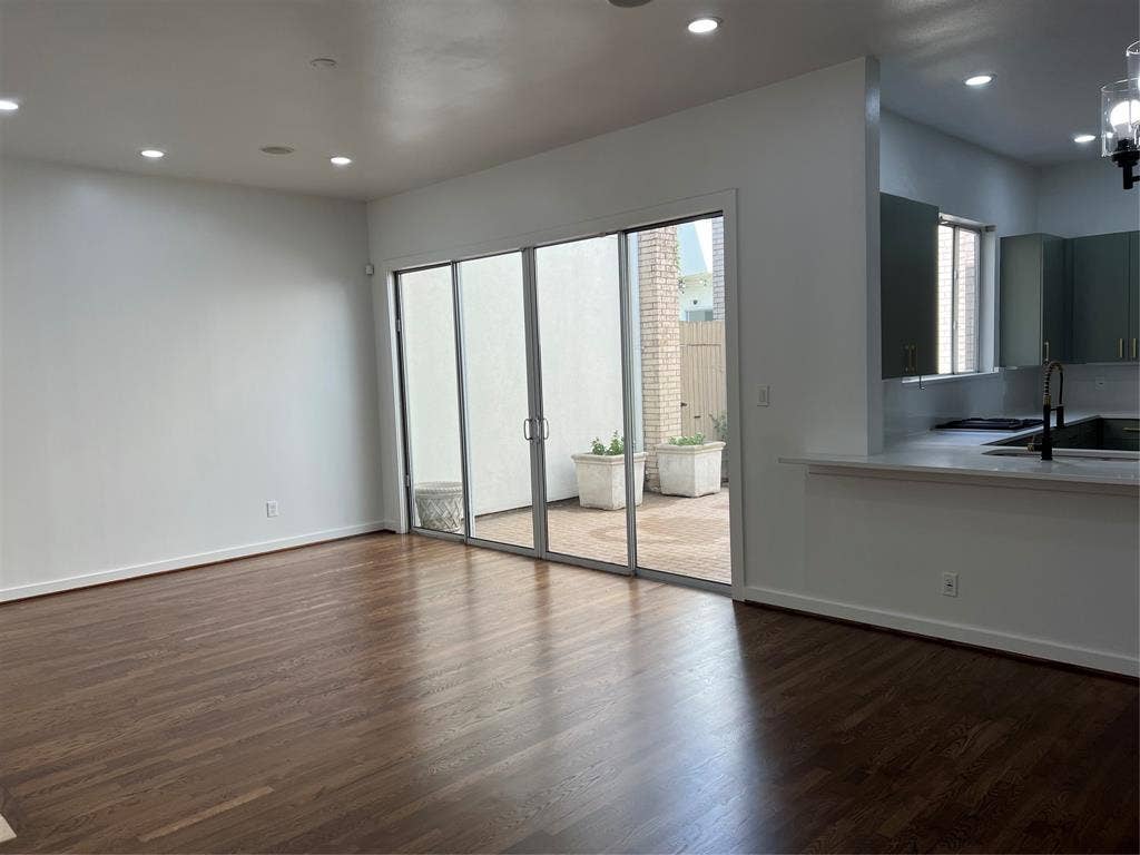 4304 Gilbert Avenue, Dallas, TX 75219 4304 Gilbert Avenue, Dallas, TX 75219