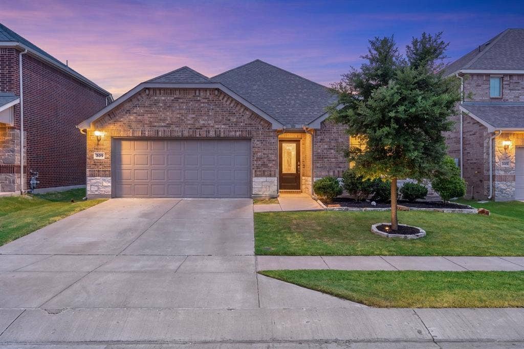 309 Edmund Lane, Fate, TX 75087 309 Edmund Lane, Fate, TX 75087