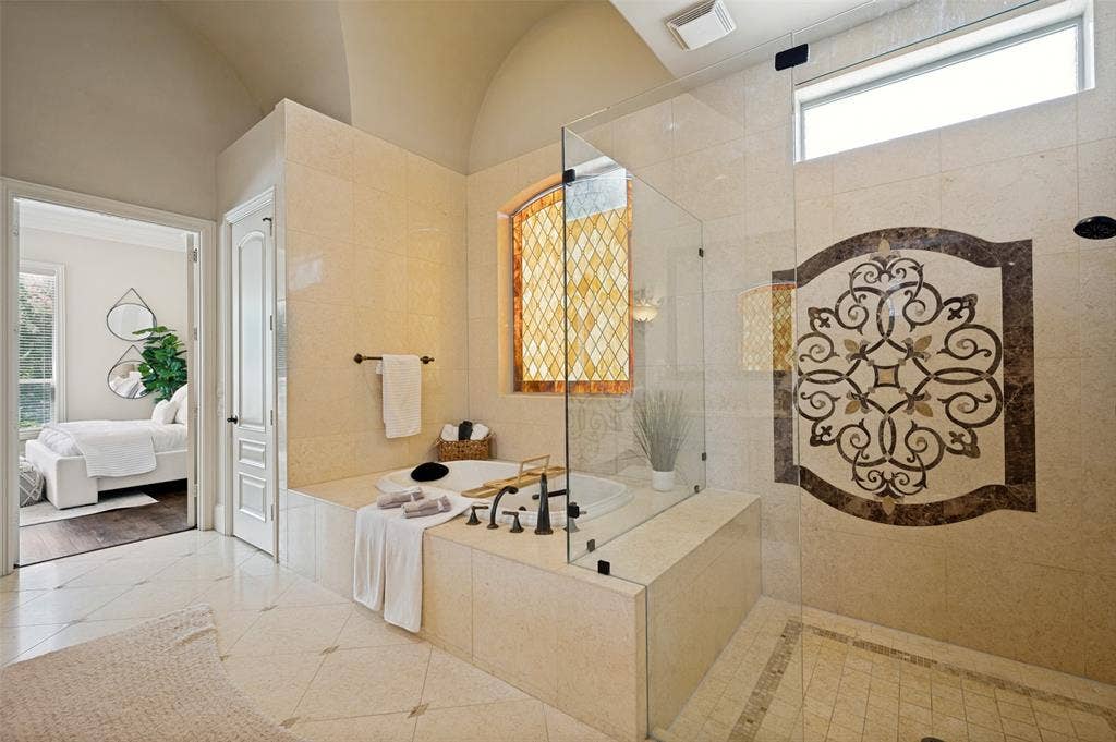 6203 Sweeney Trail, Frisco, TX 75034 6203 Sweeney Trail, Frisco, TX 75034