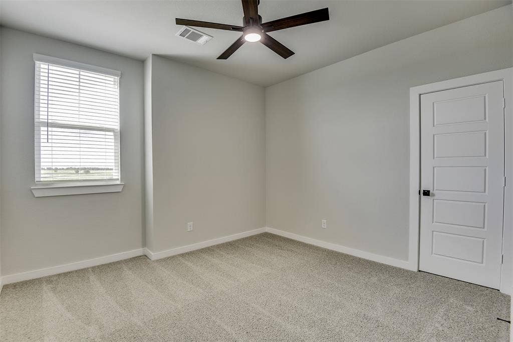 6830 Florence Drive, Midlothian, TX 76065 6830 Florence Drive, Midlothian, TX 76065