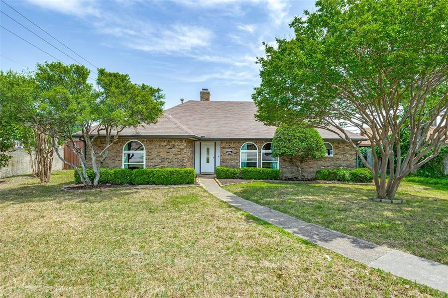Property photo for 1004 Woodland Way, Richardson, TX