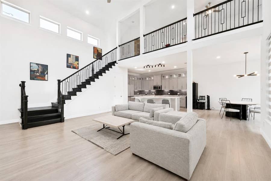 Property photo for 1655 Fagan Street, Farmers Branch, TX