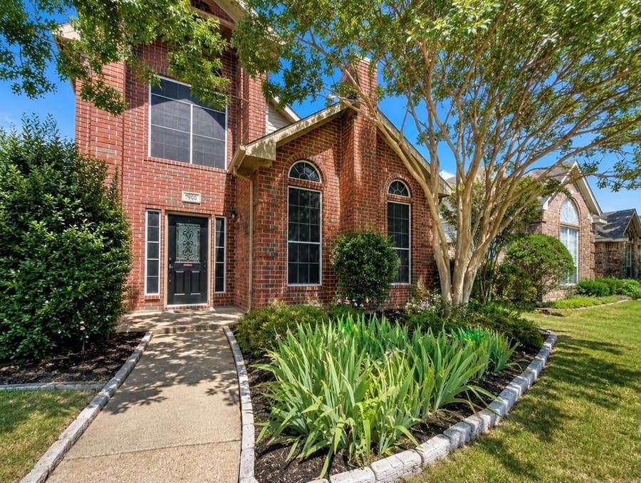 Property photo for 7900 Squire Lane, Frisco, TX