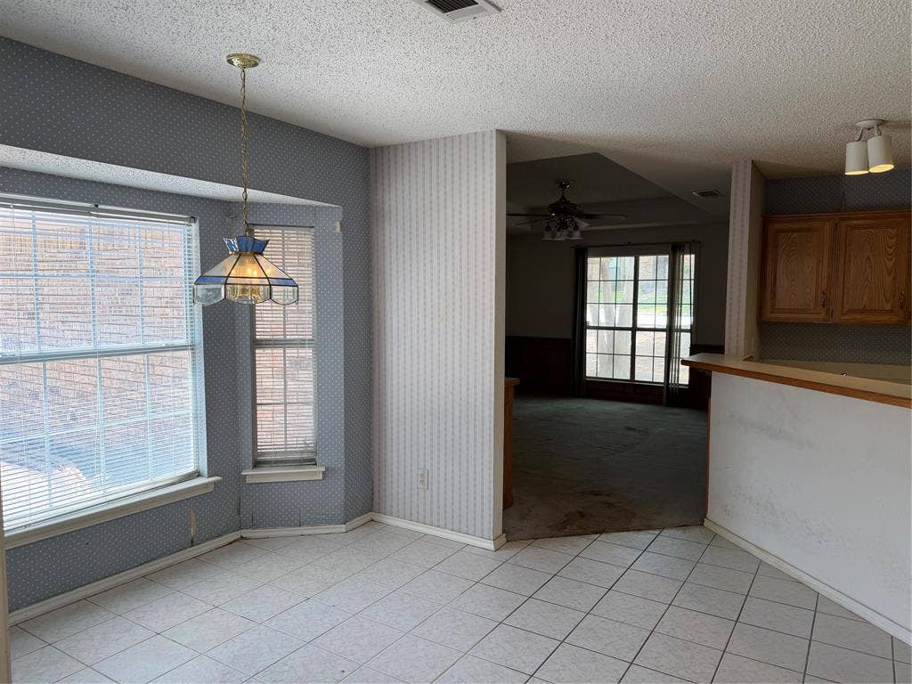 1307 Sequoia Drive, Grand Prairie, TX 75052 1307 Sequoia Drive, Grand Prairie, TX 75052