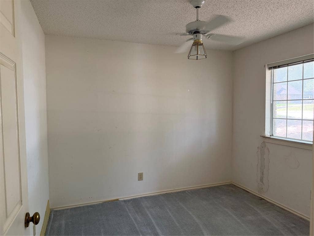 1307 Sequoia Drive, Grand Prairie, TX 75052 1307 Sequoia Drive, Grand Prairie, TX 75052