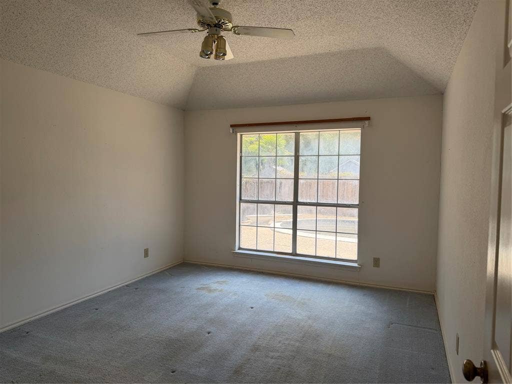 1307 Sequoia Drive, Grand Prairie, TX 75052 1307 Sequoia Drive, Grand Prairie, TX 75052