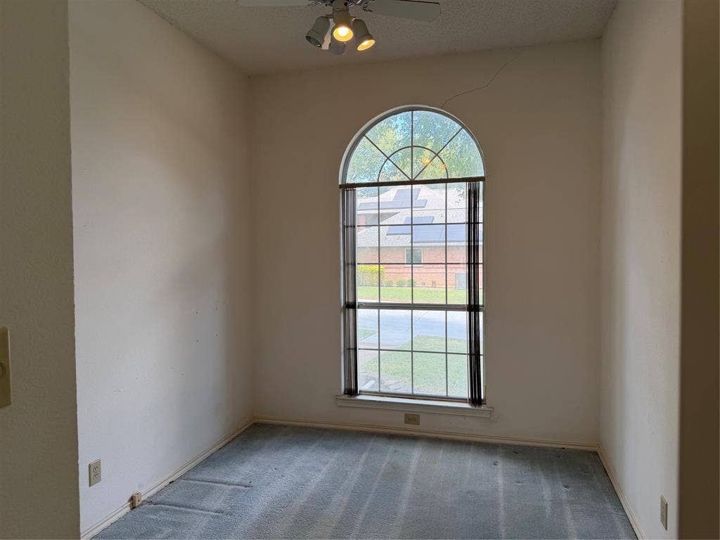 1307 Sequoia Drive, Grand Prairie, TX 75052 1307 Sequoia Drive, Grand Prairie, TX 75052