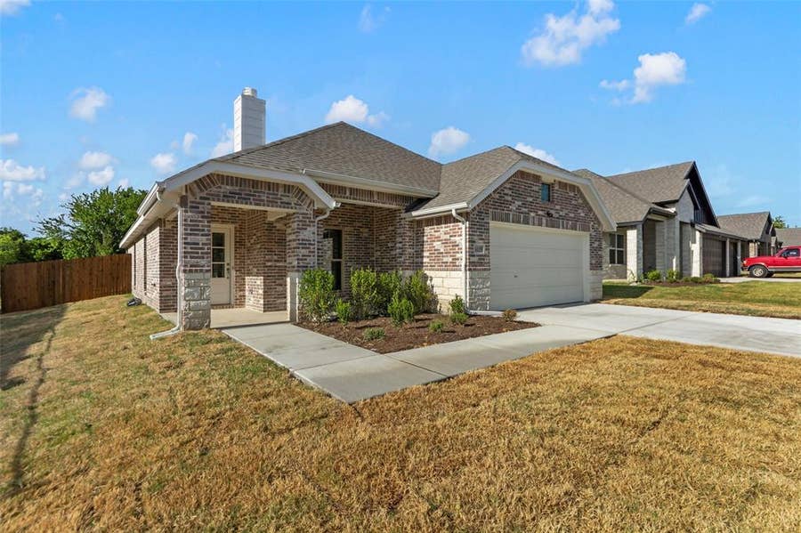 Property photo for 6119 JEANE Street, Dallas, TX