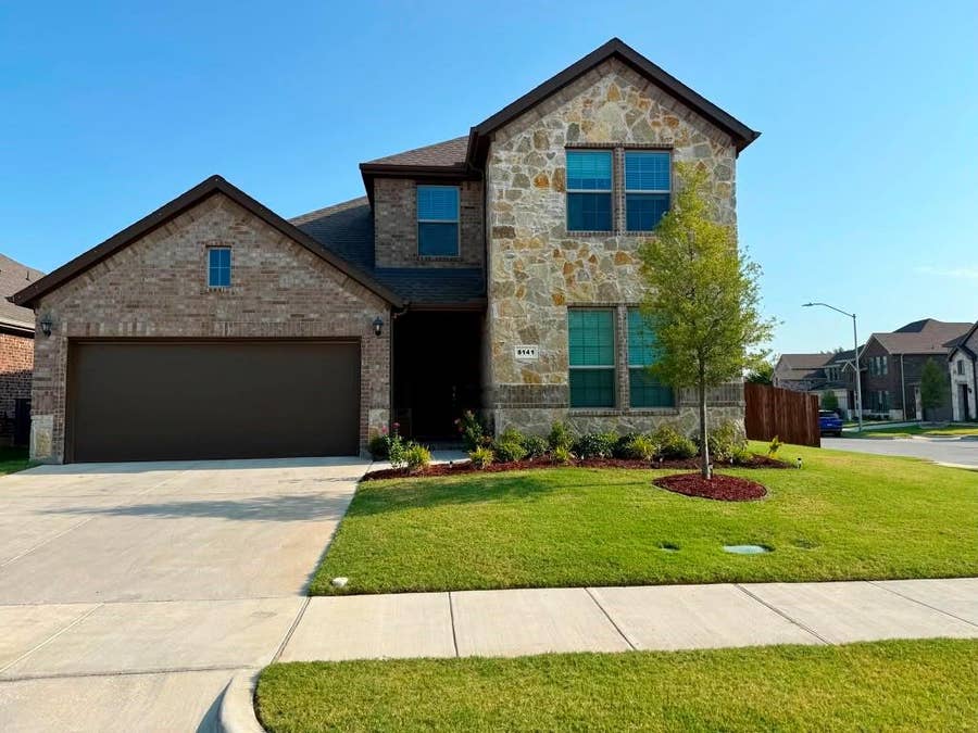Property photo for 8141 Danny Scarth Lane, Fort Worth, TX