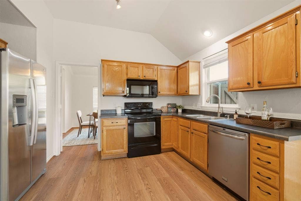 10708 Jackson Lane, Frisco, TX 75035 10708 Jackson Lane, Frisco, TX 75035