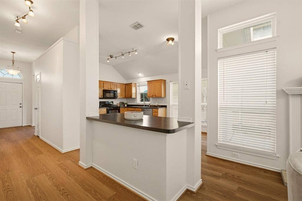 10708 Jackson Lane, Frisco, TX 75035 10708 Jackson Lane, Frisco, TX 75035