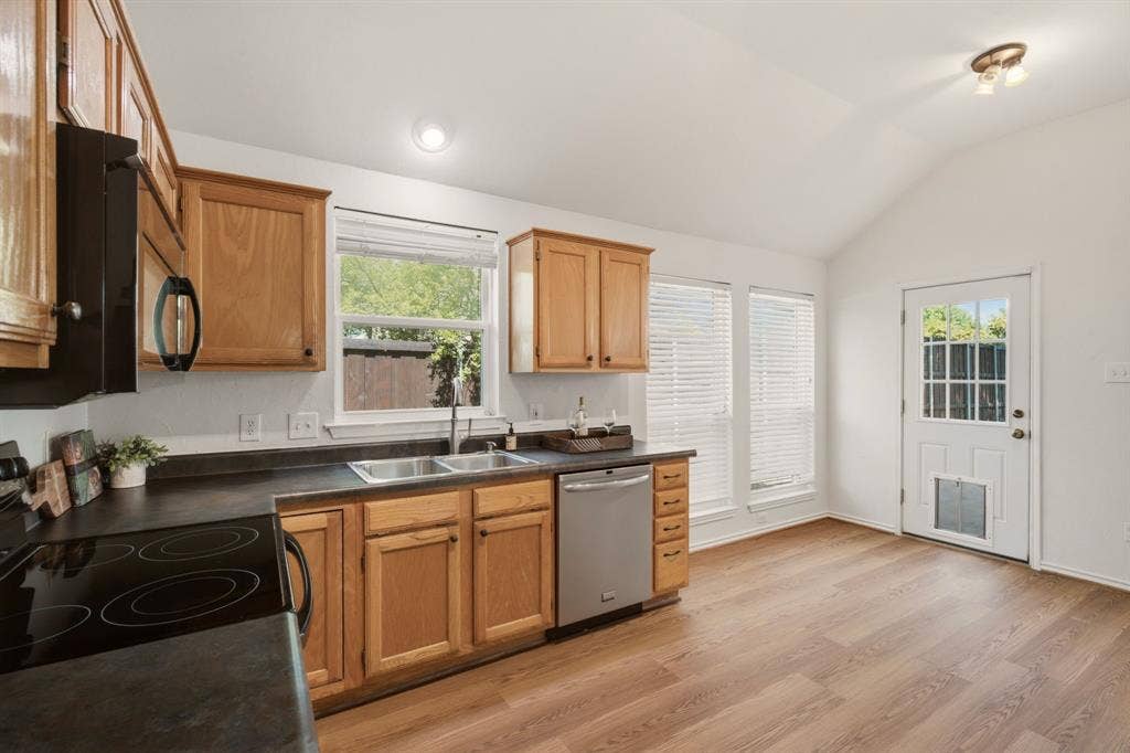 10708 Jackson Lane, Frisco, TX 75035 10708 Jackson Lane, Frisco, TX 75035