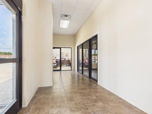 520 N Main, Lindale, TX 75771 520 N Main, Lindale, TX 75771