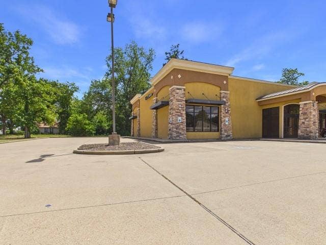 520 N Main, Lindale, TX 75771 520 N Main, Lindale, TX 75771