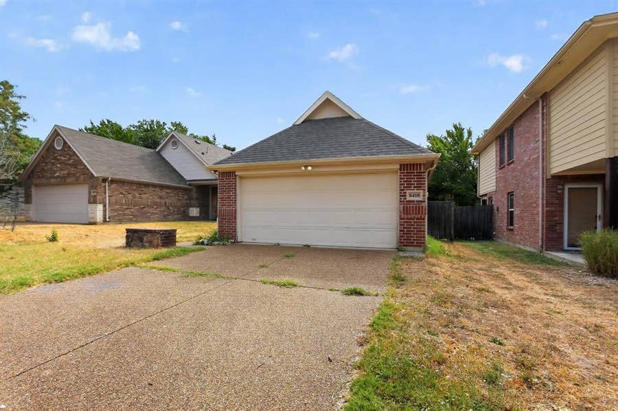 Property photo for 8418 Timberbrook Lane, Dallas, TX