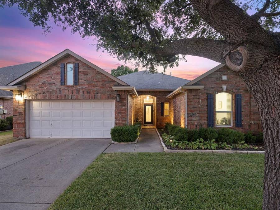 Property photo for 5705 Wilmington Drive, Frisco, TX