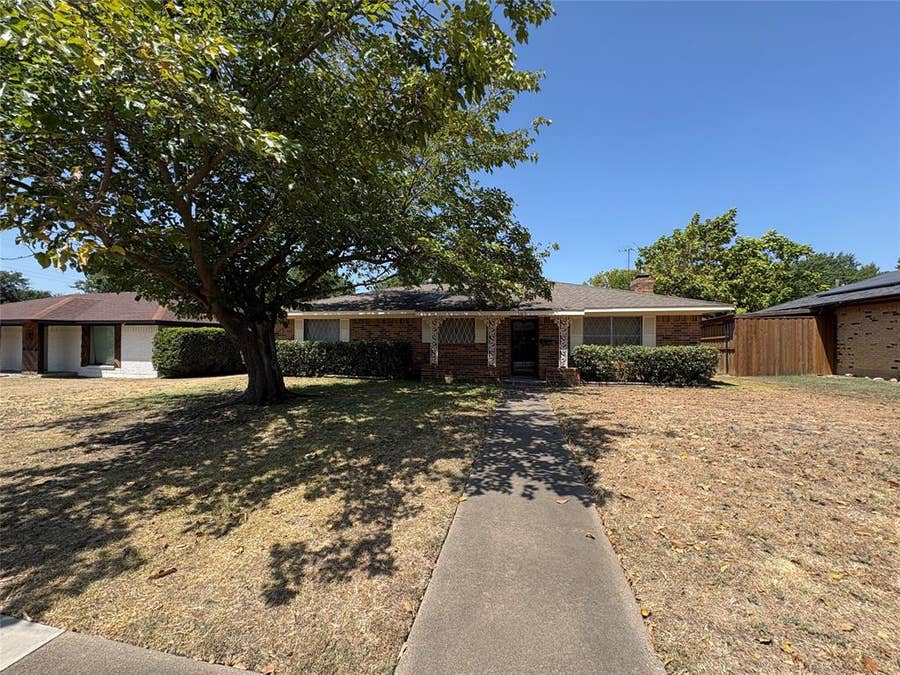 Property photo for 707 Kennedy Avenue, Duncanville, TX