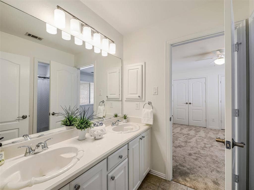 3308 Westwind Drive, Plano, TX 75093 3308 Westwind Drive, Plano, TX 75093