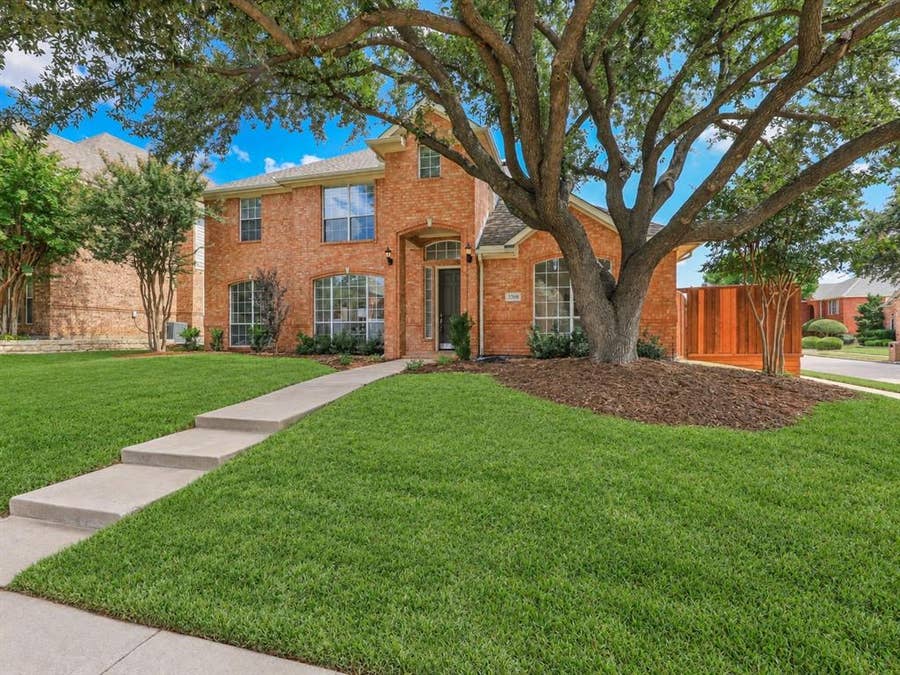 Property photo for 3308 Westwind Drive, Plano, TX
