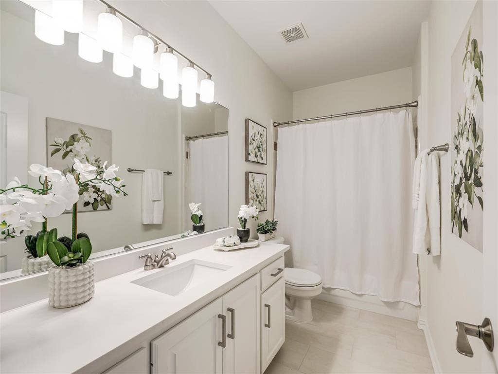 3308 Westwind Drive, Plano, TX 75093 3308 Westwind Drive, Plano, TX 75093