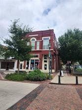 Property photo for 200 W Knox Street, #201, Ennis, TX
