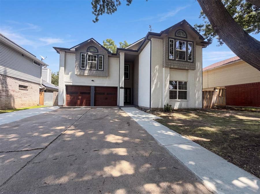 Property photo for 6315 Meadow Glen Drive, Arlington, TX