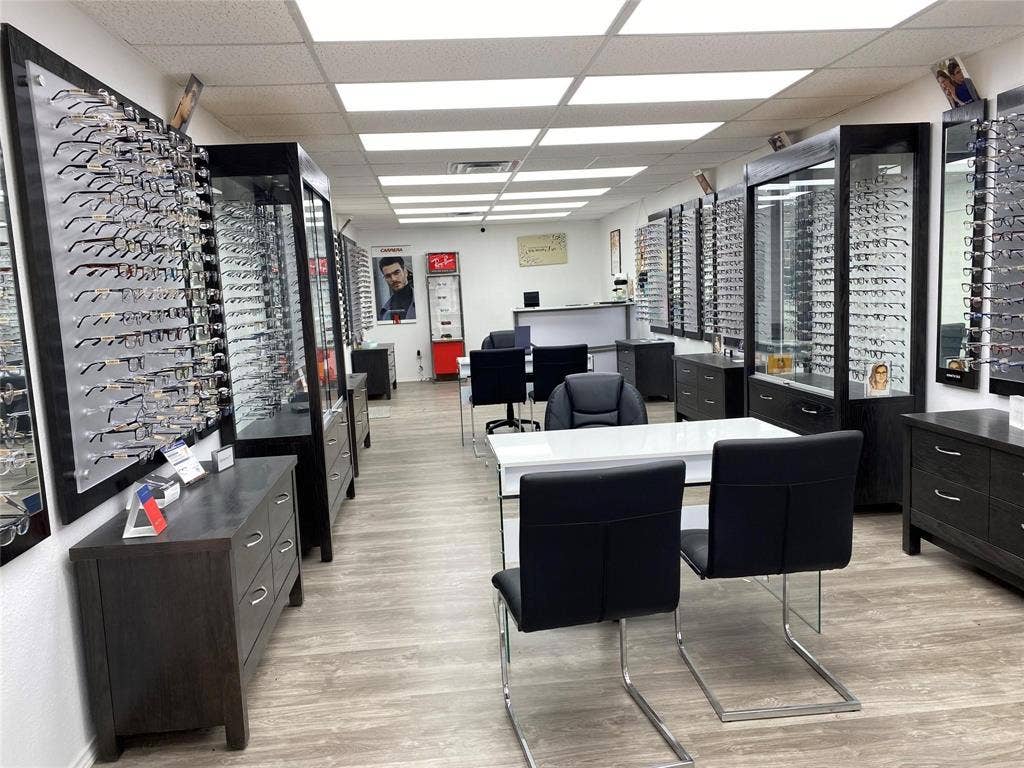 1039 N Interstate 35E Highway N, #E, Carrollton, TX 75006 1039 N Interstate 35E Highway N, #E, Carrollton, TX 75006