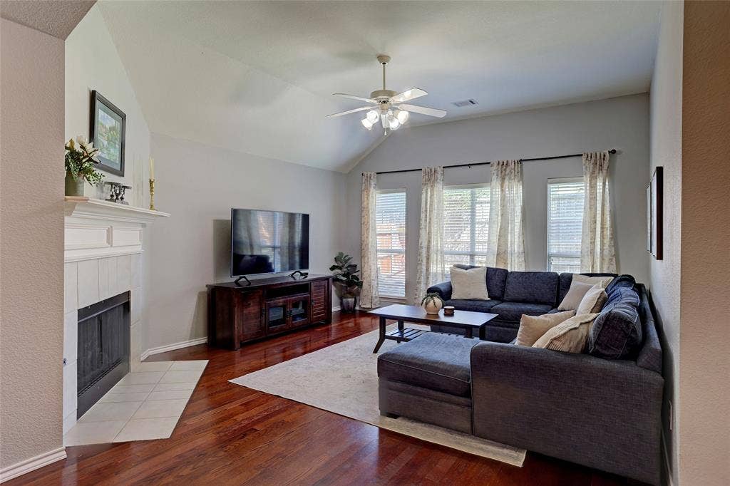 4500 Maidstone Way, McKinney, TX 75070 4500 Maidstone Way, McKinney, TX 75070