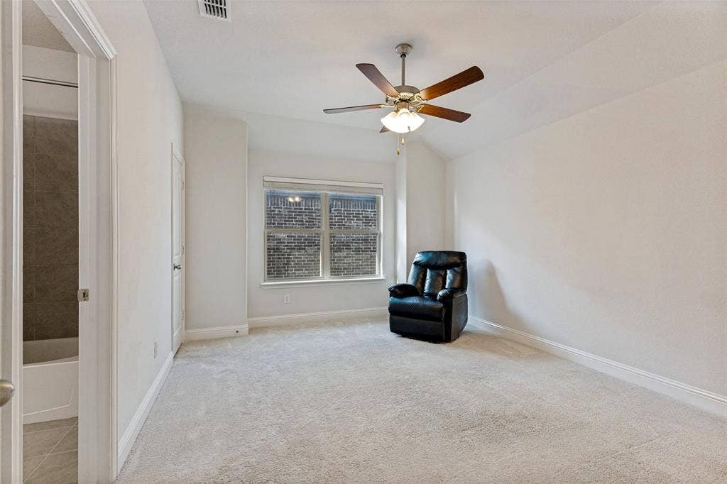 11761 Wulstone Road, Fort Worth, TX 76052