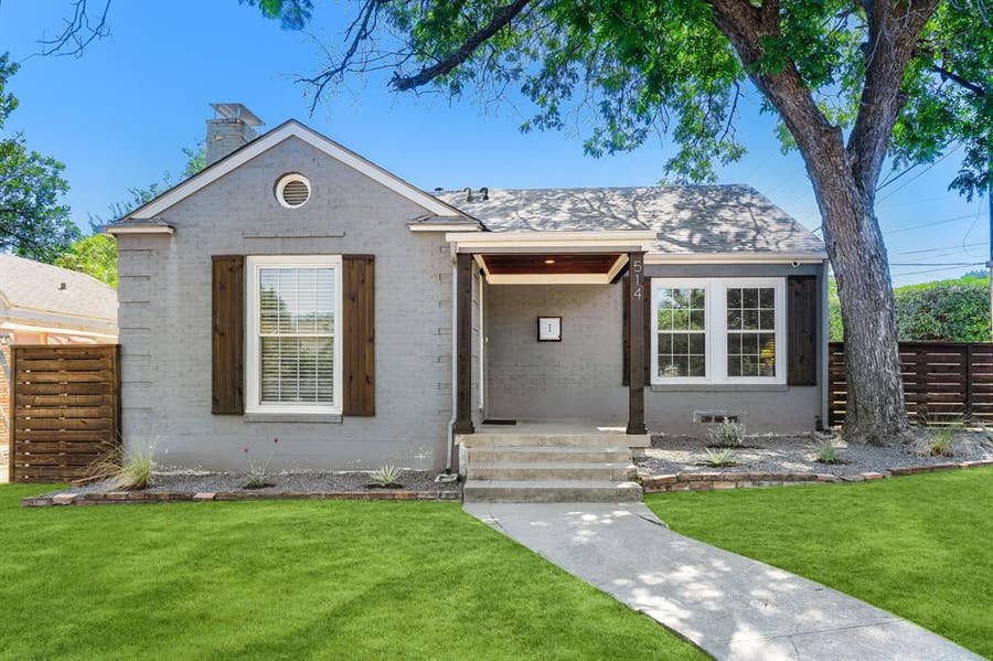 Property photo for 514 S Westmoreland Road, Dallas, TX