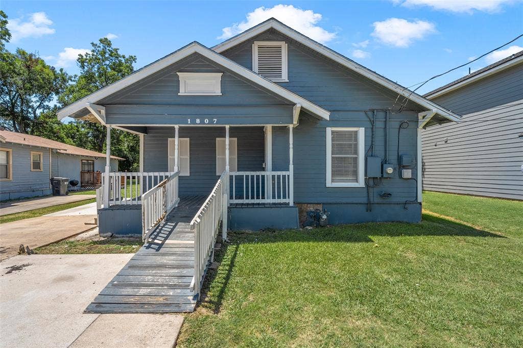 1807 S 19th Street, Waco, TX 76706 1807 S 19th Street, Waco, TX 76706