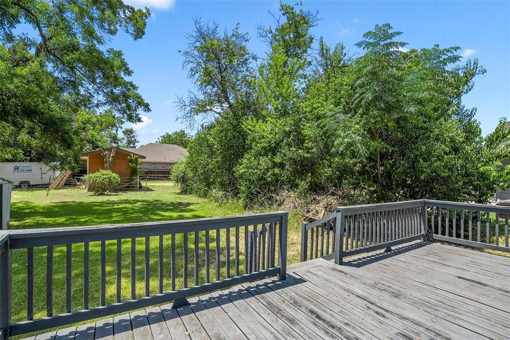 1807 S 19th Street, Waco, TX 76706 1807 S 19th Street, Waco, TX 76706