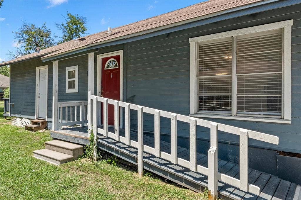 1807 S 19th Street, Waco, TX 76706 1807 S 19th Street, Waco, TX 76706