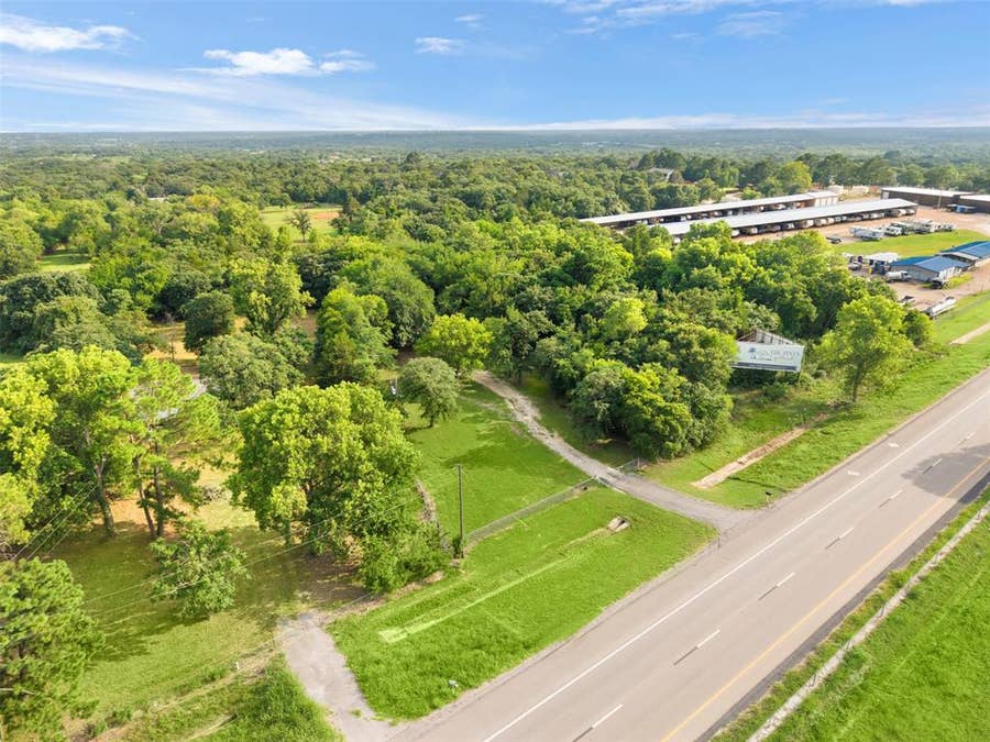 Property photo for 5720 E Highway 67, Alvarado, TX