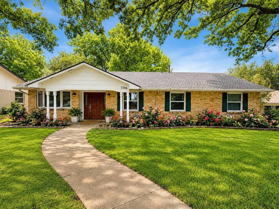 Property photo for 7716 El Santo Lane, Dallas, TX