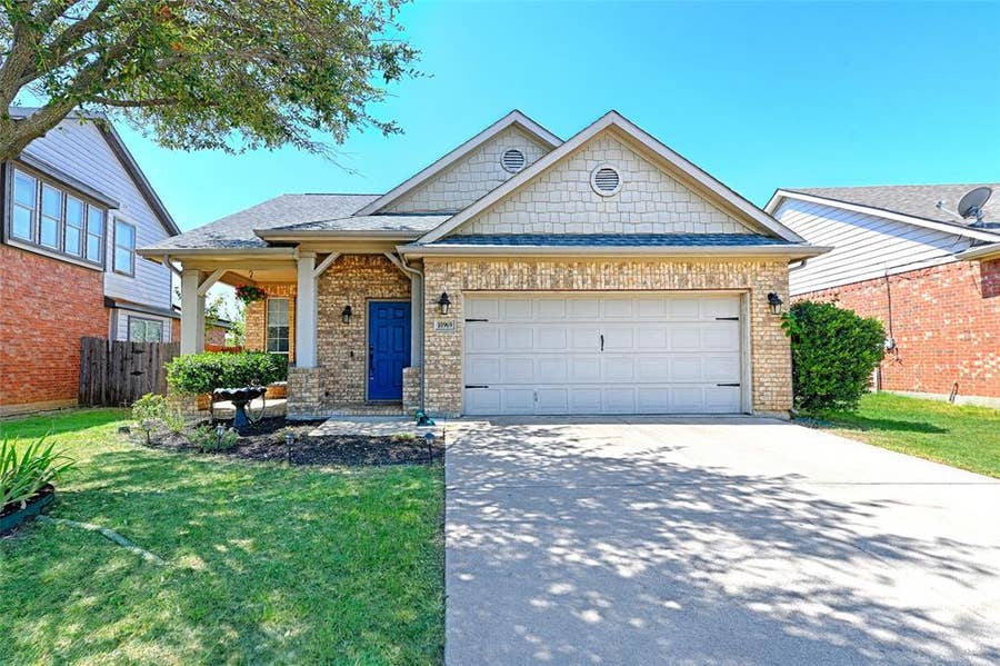 Property photo for 10969 Hawks Landing Road, Fort Worth, TX