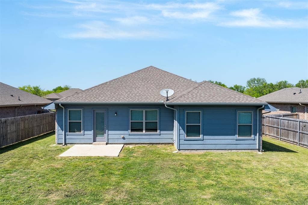 117 Willowbend Loop, Mabank, TX 75147 117 Willowbend Loop, Mabank, TX 75147